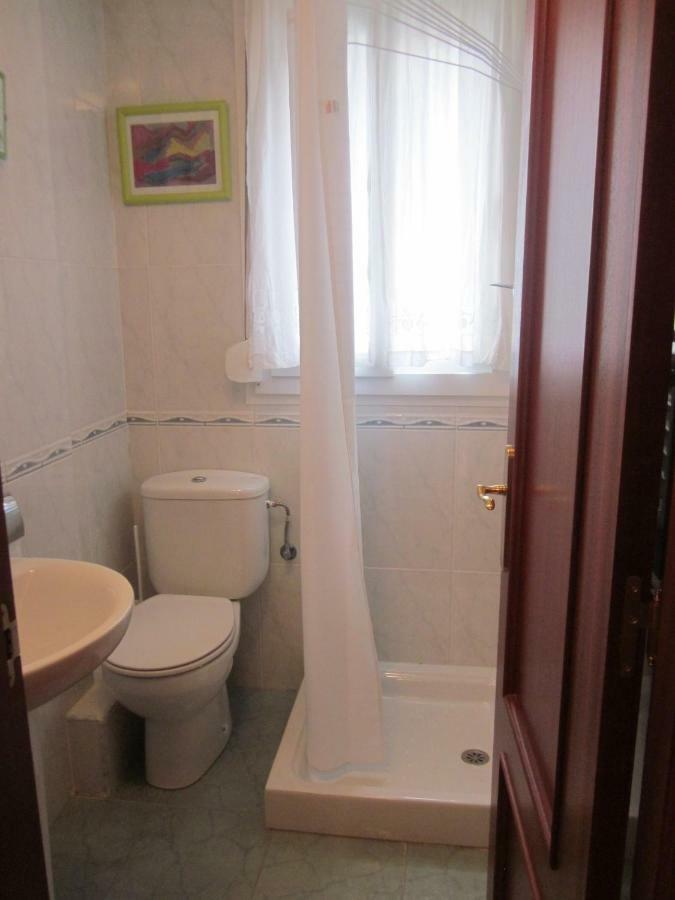 Апартаменты Ea Playa Montana45'Guggemhein A 200M Andando Playa Y Del Centro Pueblo Эа Экстерьер фото